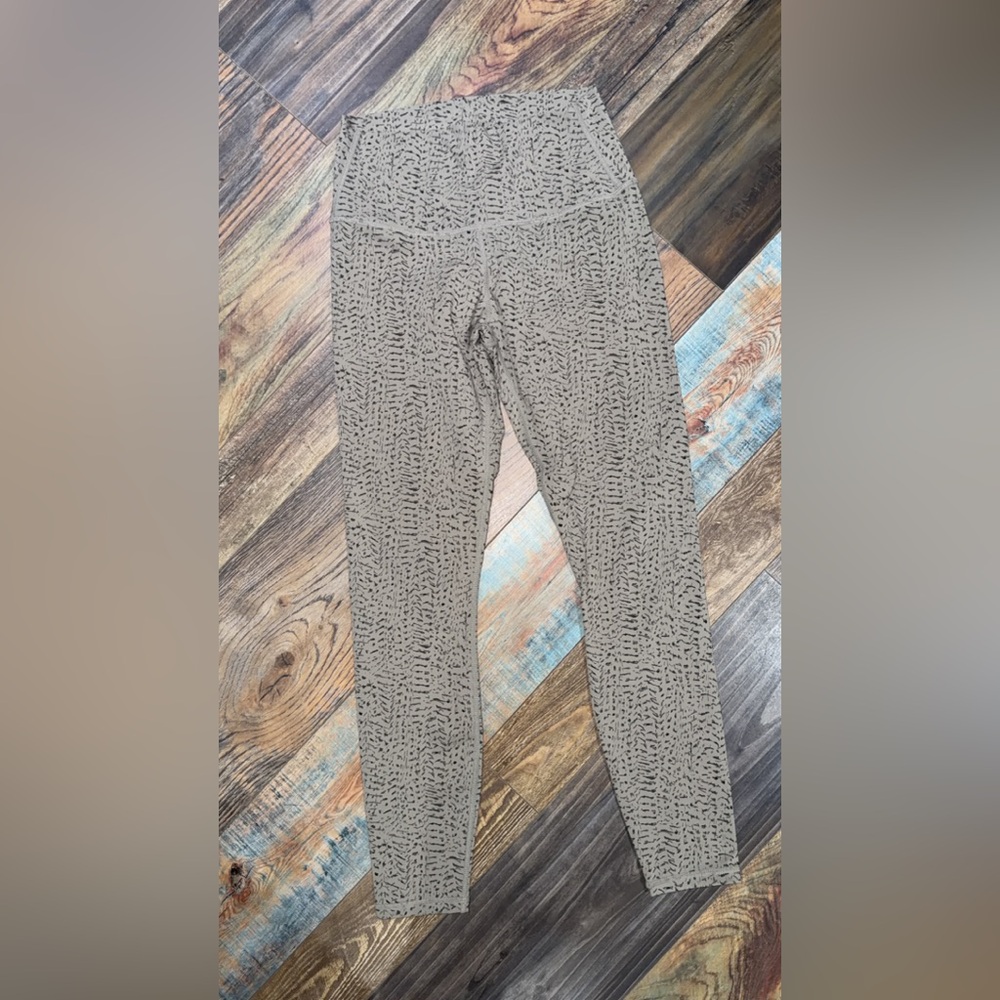 Varley Gray Patterned Leggings